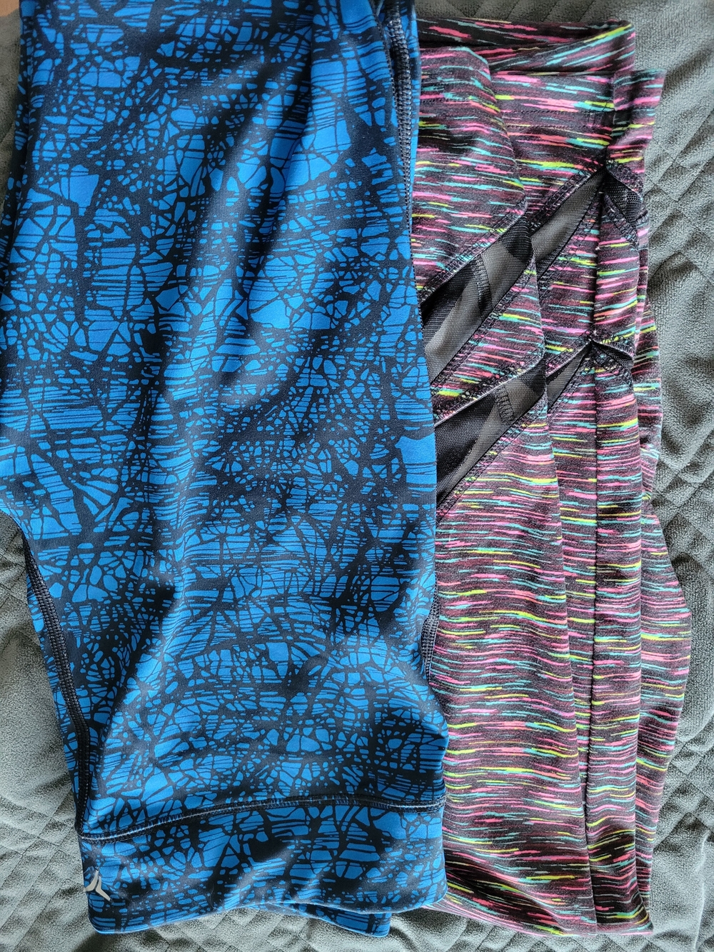 Bundle: Blue Graphic & Multicolor Space-Dye Girls' Leggings